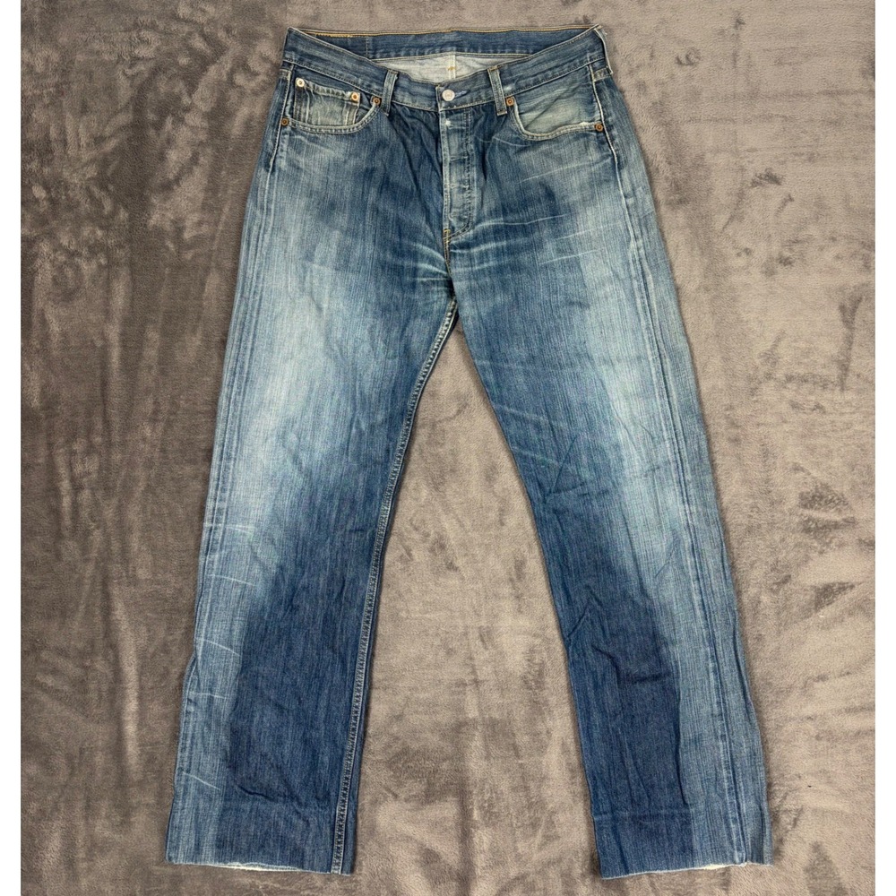 Levis Jeans Mens 34x32 Blue 501 Original Fit Straight Leg Faded Button Fly Denim
